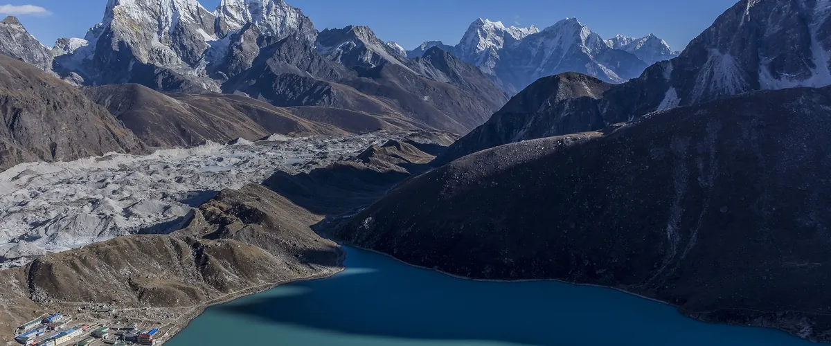 Gokyo Lake and the Ngozumpa Glacier